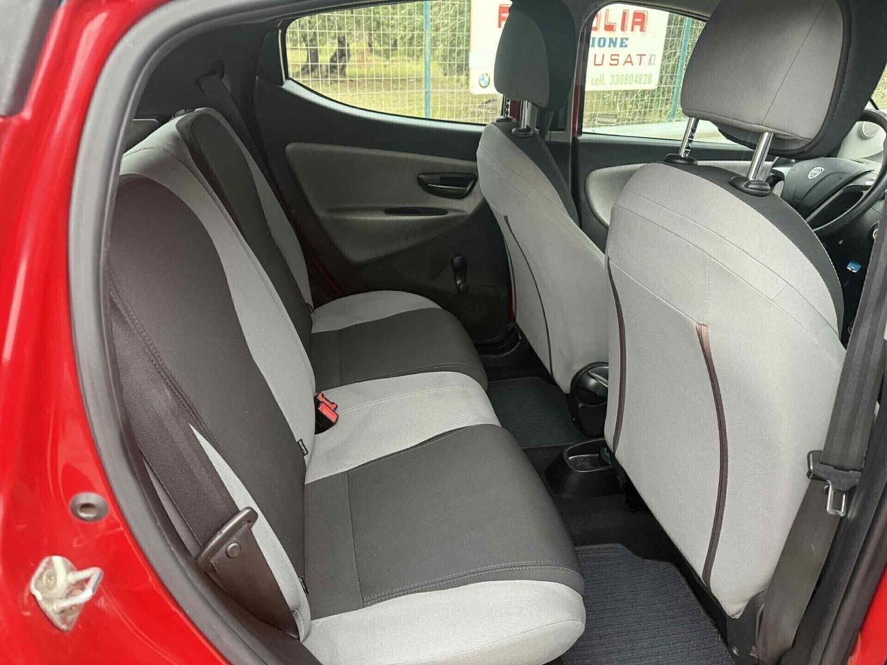 Lancia Ypsilon 1.2 69 69.000km **NEOP OK** 2013