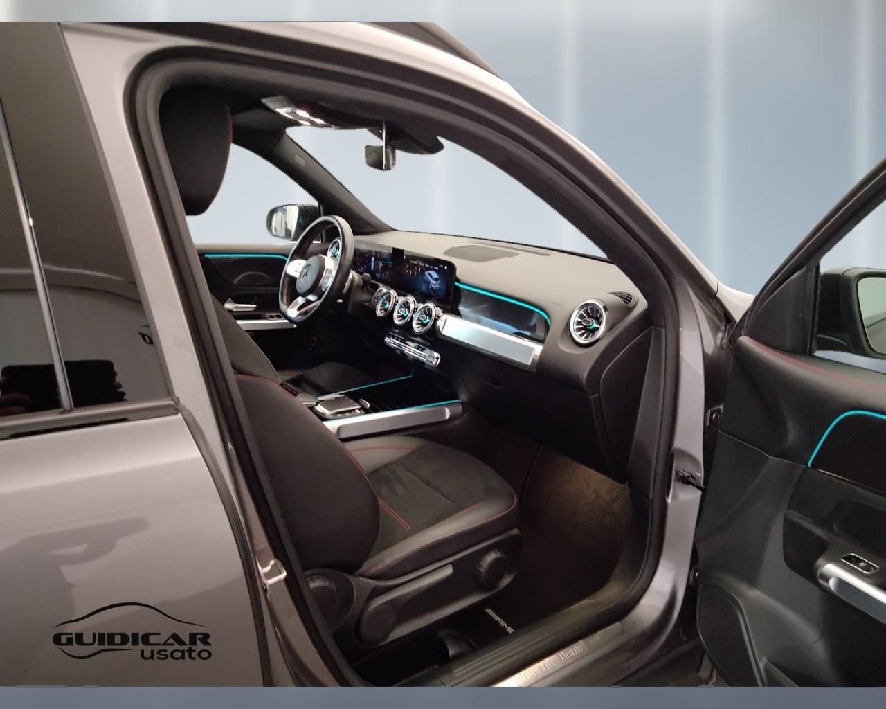 Mercedes-Benz GLB - X247 2019 - GLB 180 d Premium auto