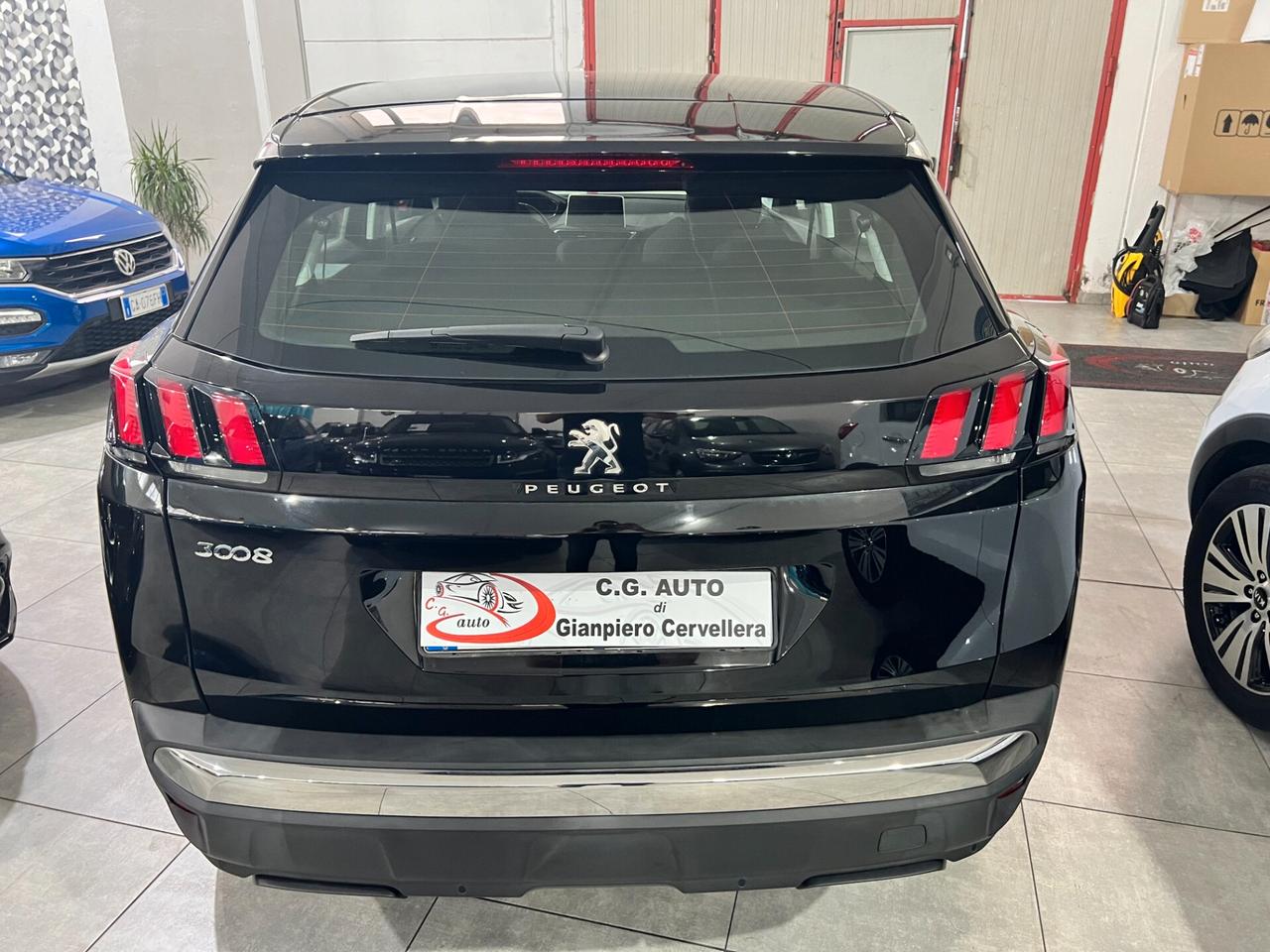 Peugeot 3008 1.5 BlueHdi ACTIVE EAT8 130 cv 2019