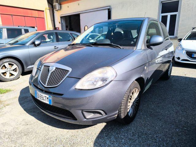 LANCIA Ypsilon 1.2 ADATTA A NEOPATENTATO