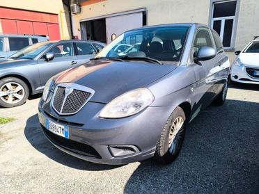 LANCIA Ypsilon 1.2 ADATTA A NEOPATENTATO