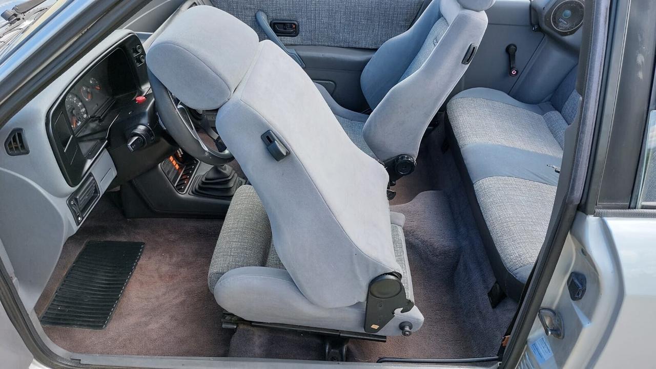 Ford XR3i Cabrio 1.6 Capote Nuova