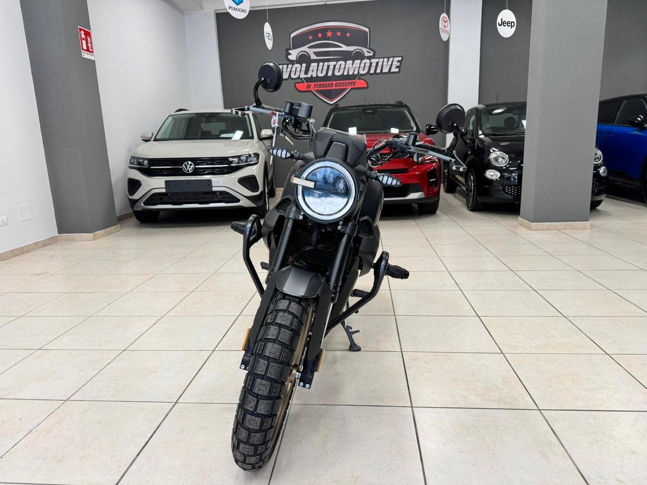 Zontes ZT 125 G TOTAL BLACK