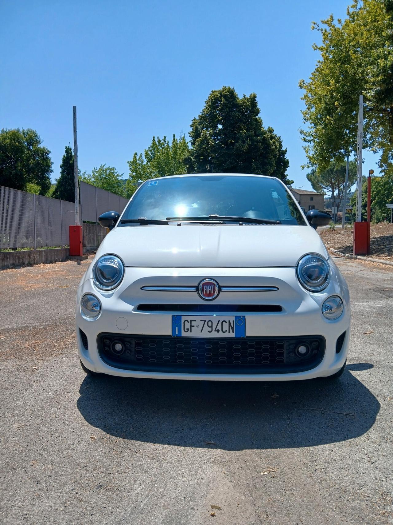 Fiat 500 1.0 Hybrid Connect 11700€