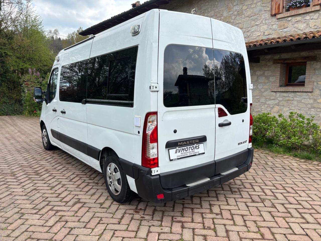 Renault Master T35 2.3 dCi/125
