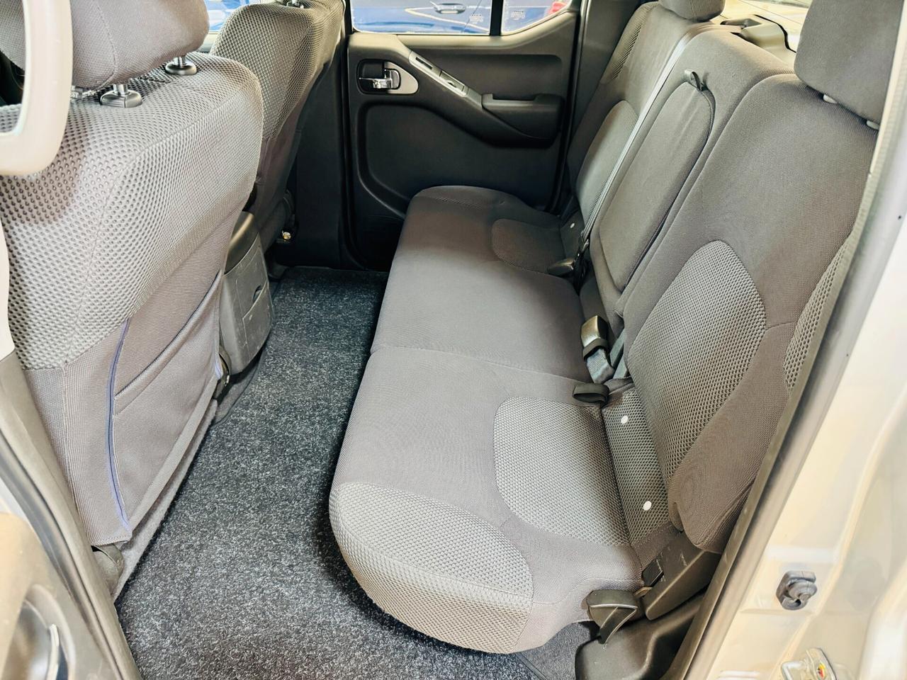 Nissan Navara 2.5 dCi 4 Porte Double Cab 174Cv Autom - Perfetto!!!