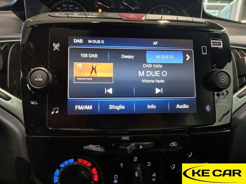 Lancia Ypsilon 1.0 FireFly 70cv Hybrid Platino