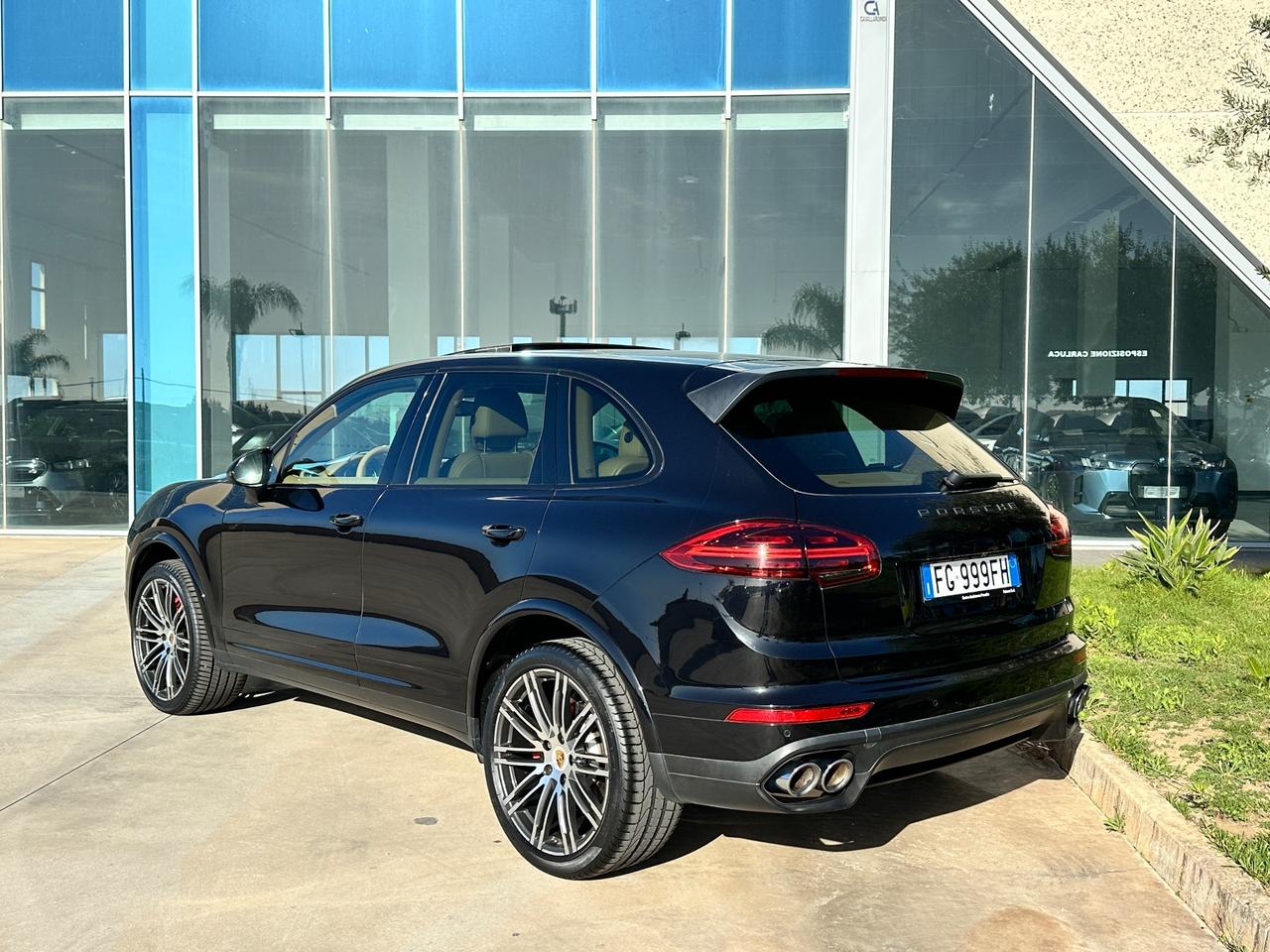 Porsche Cayenne 3.0 offerta T-Stock prezzo imperdibile