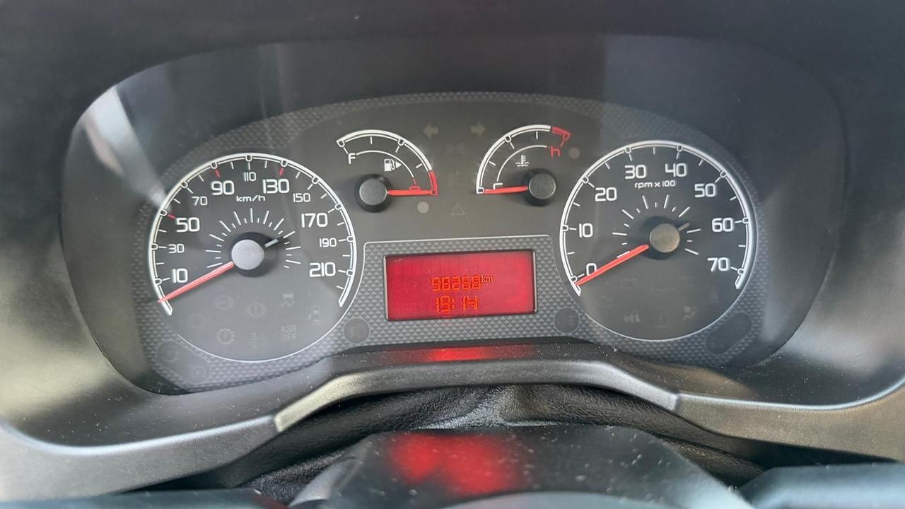 Fiat Qubo 1.3 MJT Trekking