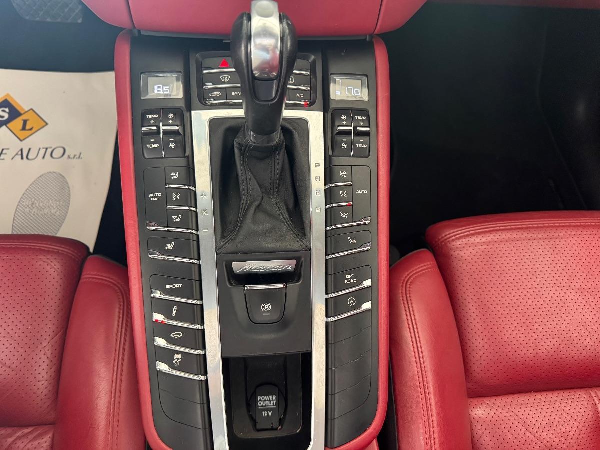 PORSCHE MACAN S Diesel TETTO/ PASM