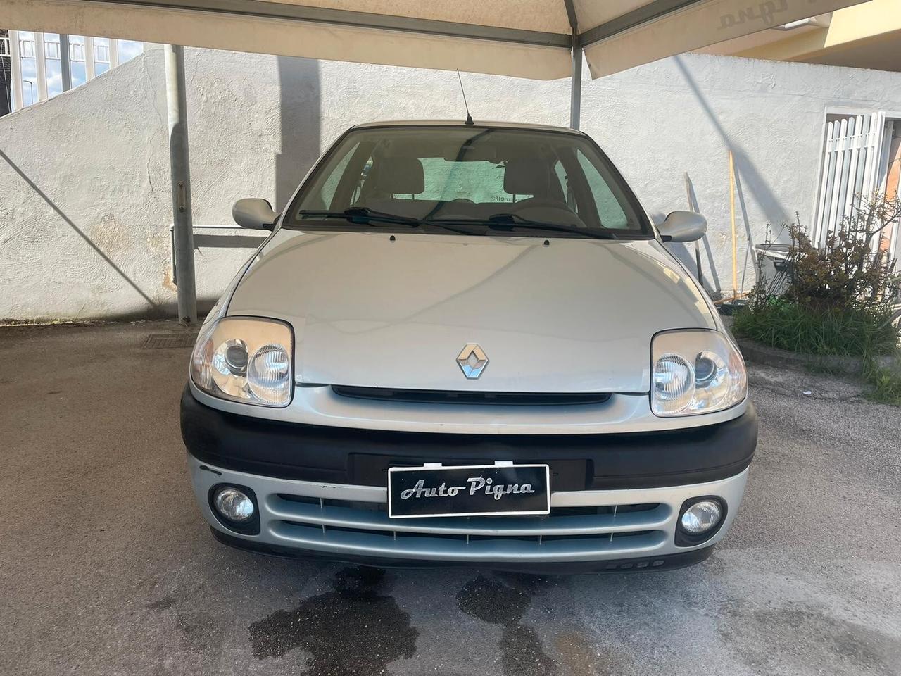 Renault Clio 1.2 cat 3 porte