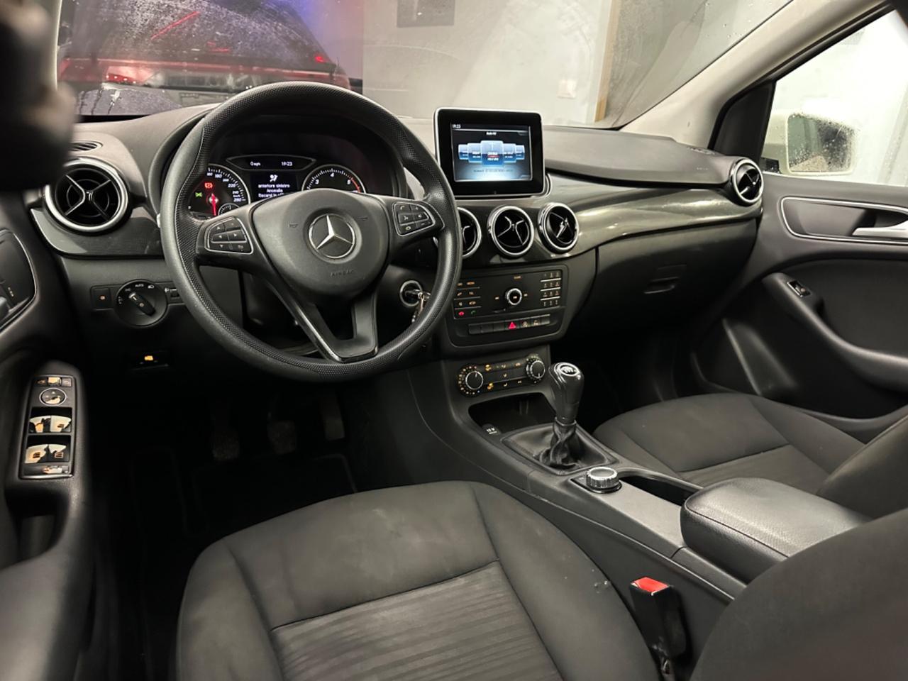 Mercedes-benz B 180 B 180 CDI Premium