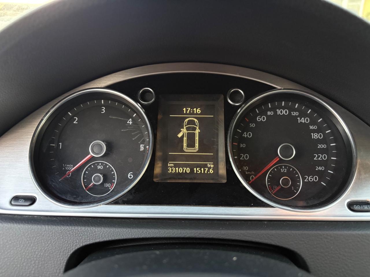 Volkswagen Passat 2.0 TDI DSG Highline BlueM. Tech.