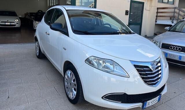 Lancia Ypsilon 1.3 MJT 16V 95 CV 5 porte S&S Plati