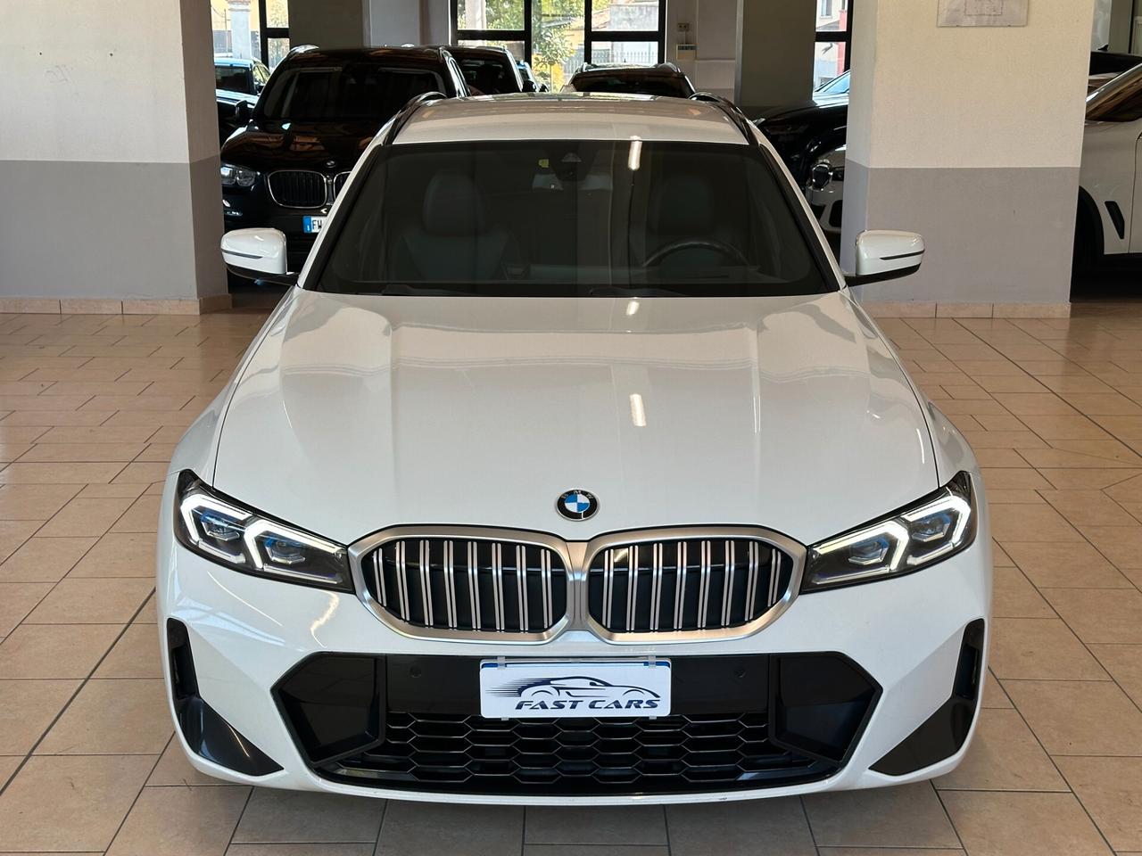 BMW 320D MHEV MSPORT TOURING *CARPLAY*HUD*LED*