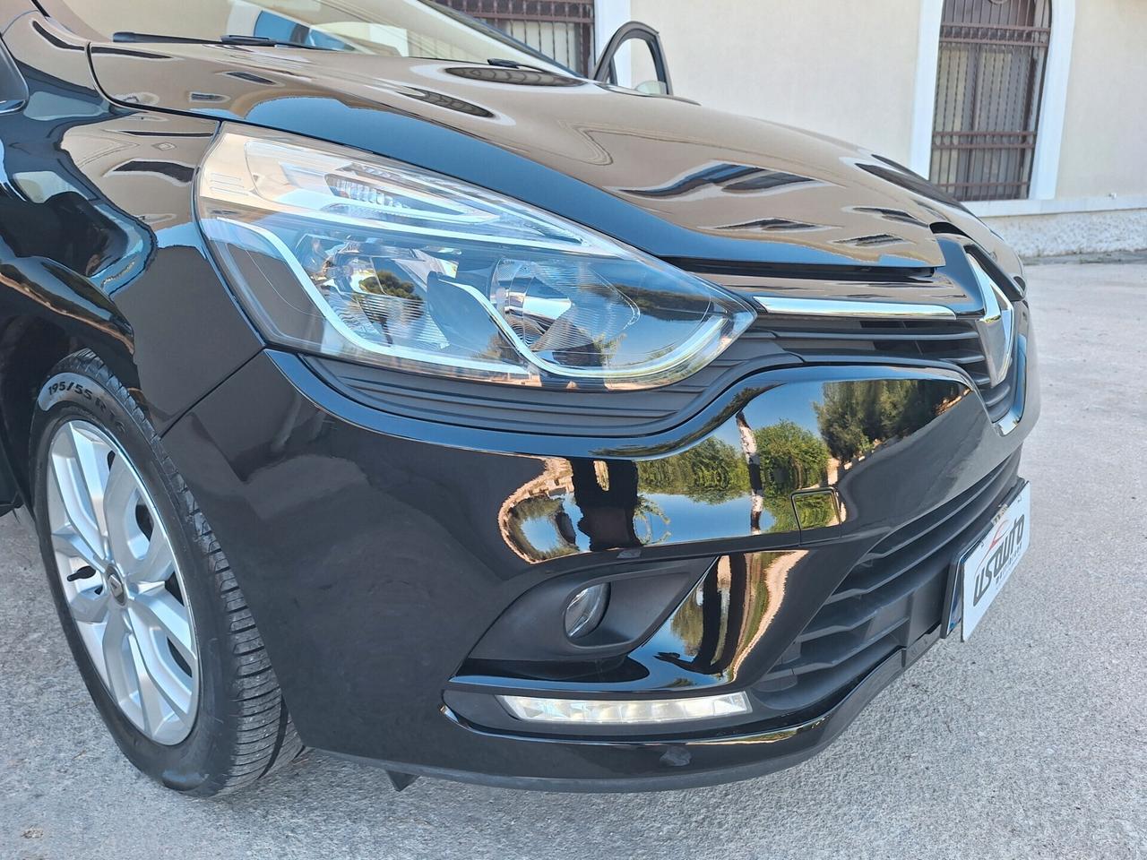 Renault Clio Sporter dCi 8V 90 CV Moschino Intens