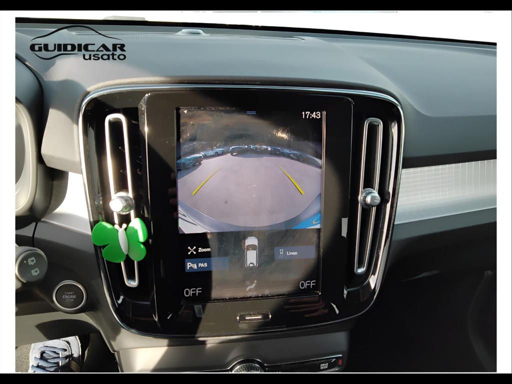 VOLVO XC40 - XC40 1.5 t2 Momentum Pro auto my21