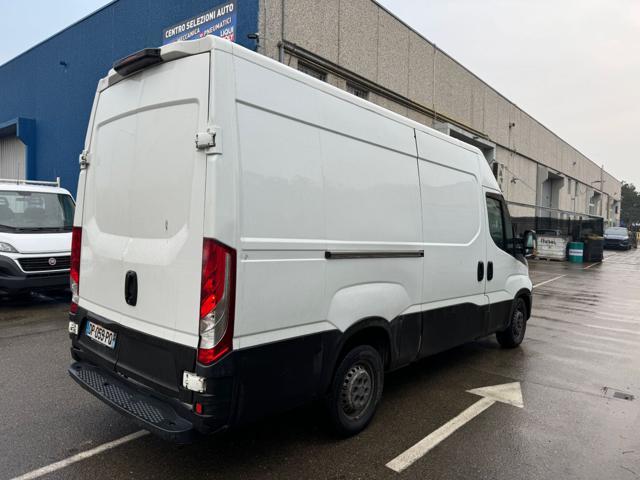 IVECO Daily 35S 2.3 HPT Furgone