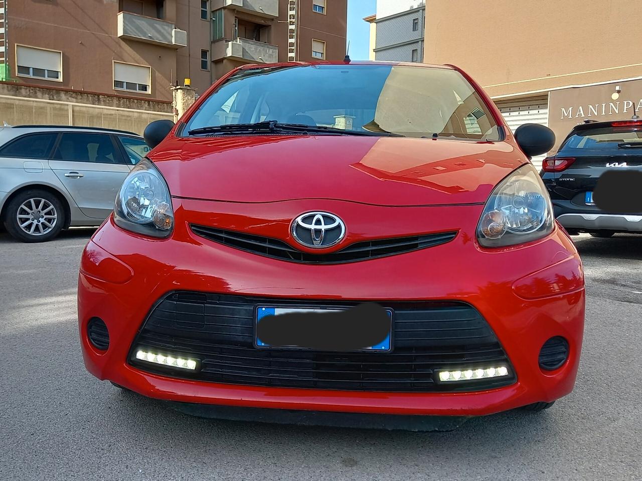 Toyota Aygo 1.0 12V VVT-i 3 porte Lounge Connect