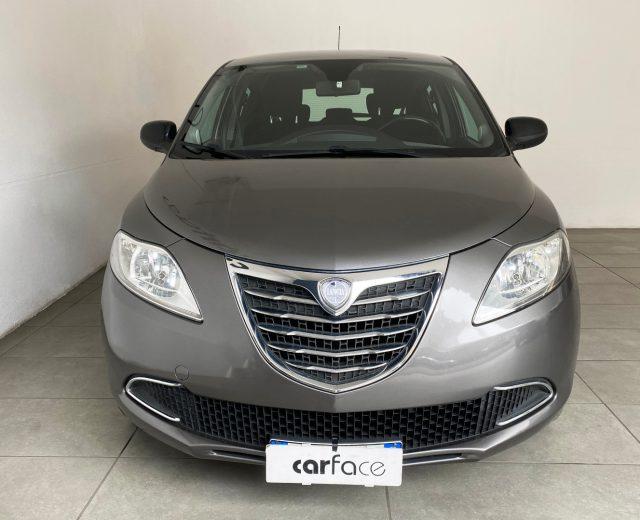 LANCIA Ypsilon 1.2 - *NEOPATENTATI*