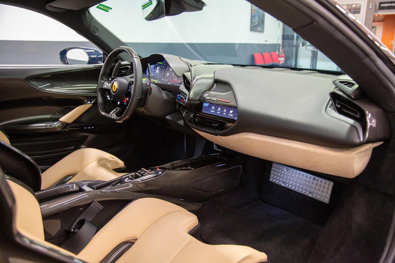 Ferrari SF90 Stradale Assetto Fiorano