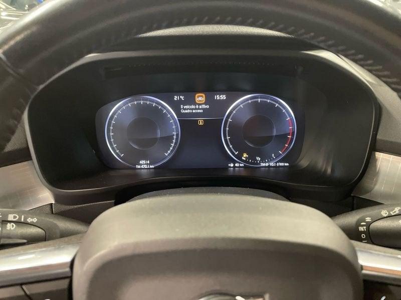 Volvo XC40 1.5 t3 Momentum Pro 163cv my21