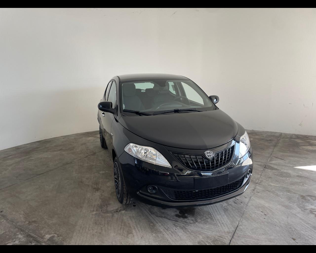 LANCIA NUOVA YPSILON Ypsilon My24 1.0 Firefly 70 CvStart&Stop Hybrid Oro