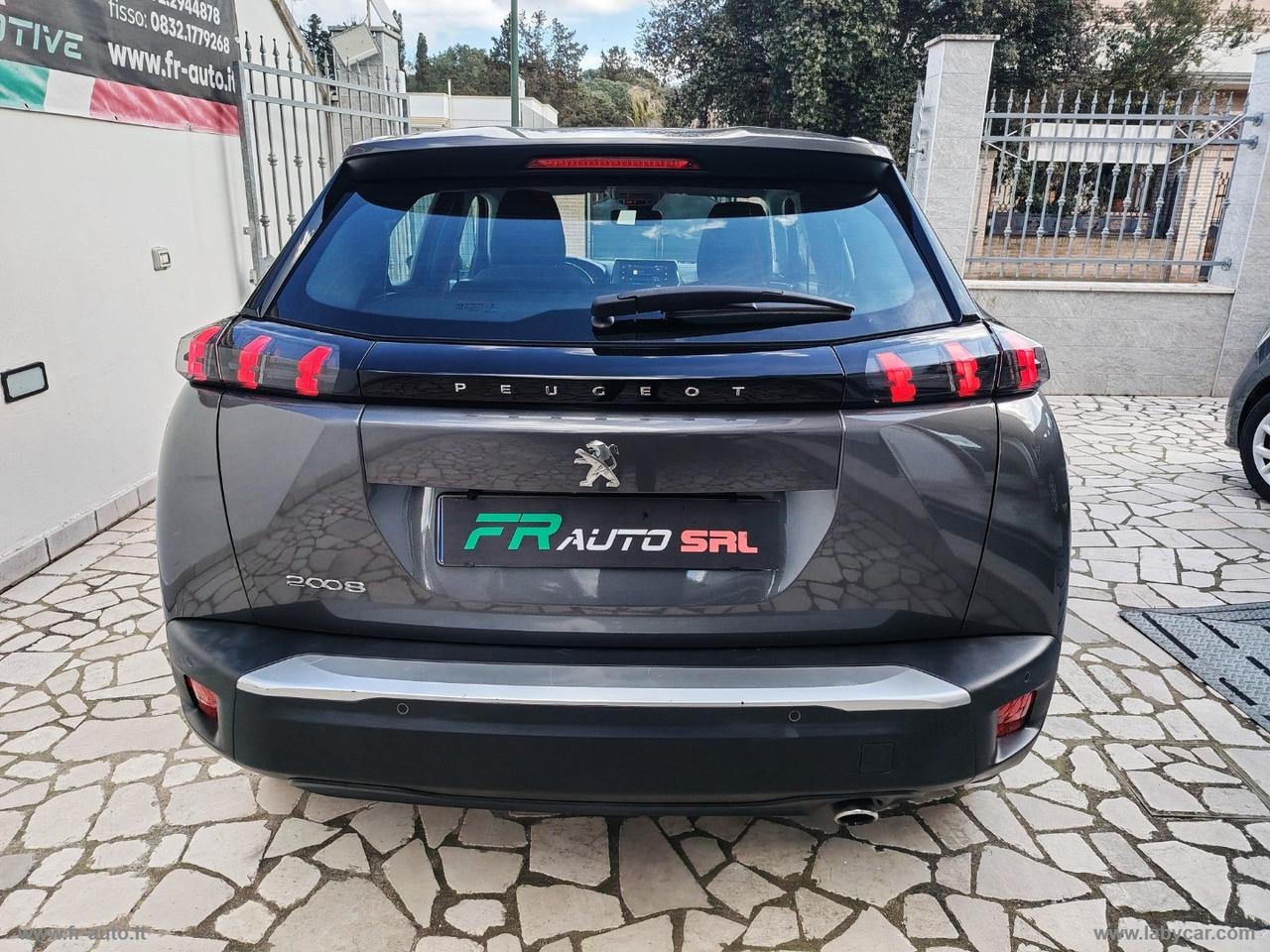 PEUGEOT 2008 BlueHDi 110 S&S GT