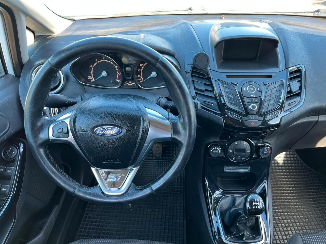 Ford Fiesta 1.2 60CV 5 porte Titanium 2016