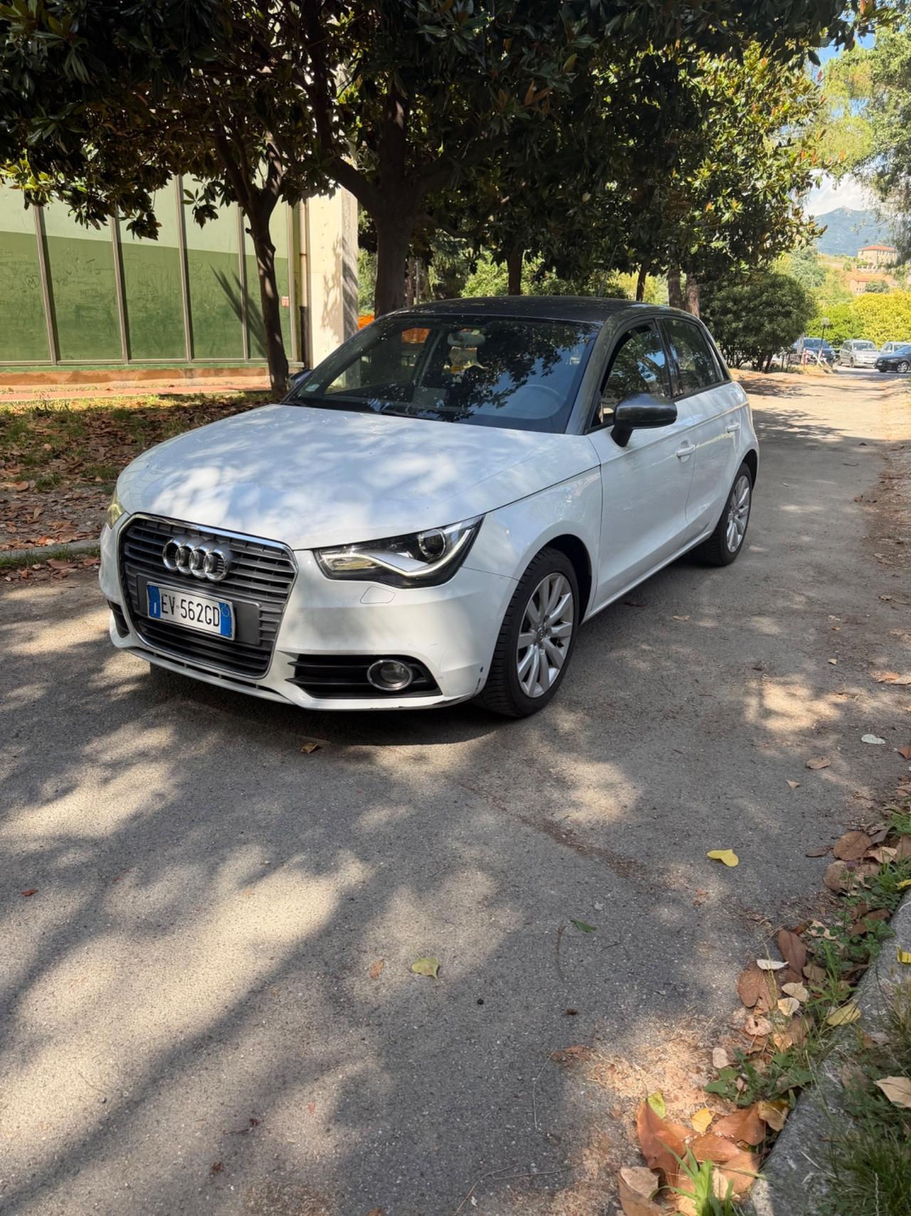 Audi A1 1.6 TDI 105 CV S line edition plus