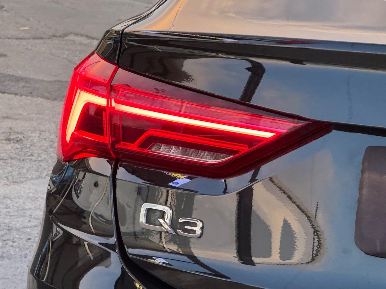 AUDI Q3 SPORTBACK 40 TDI 200 CV S-LINE FULL IVA