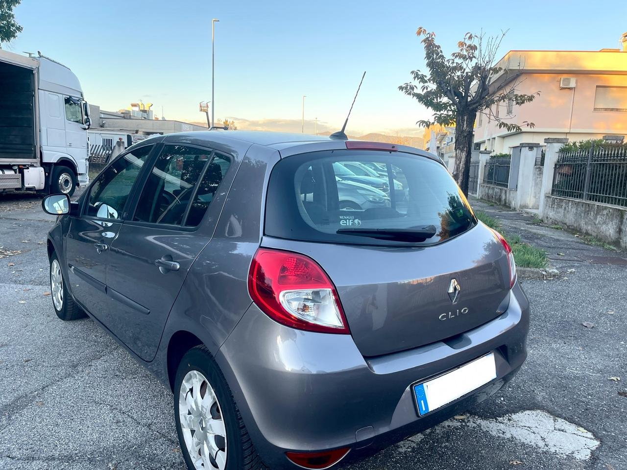 Renault Clio 1.5 dCi 75CV 5 porte Dynamique per Neopatentati