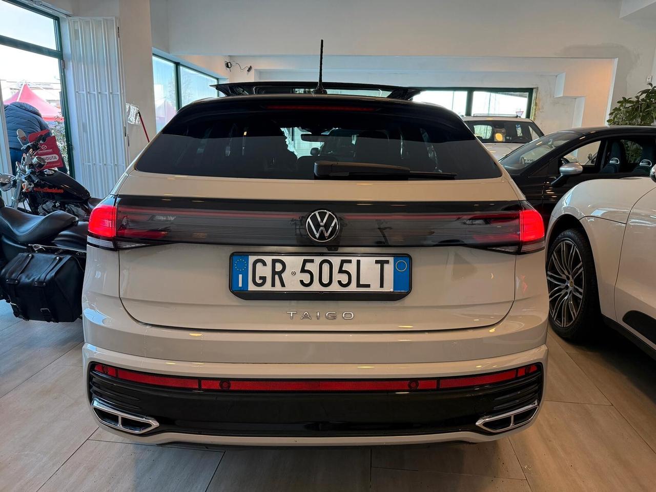 Volkswagen Taigo 1.0 TSI 110 CV DSG R-Line