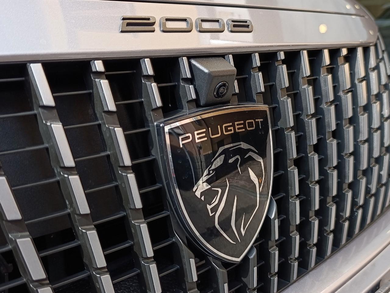 Peugeot 2008 PureTech 130 S&S EAT8 Allure