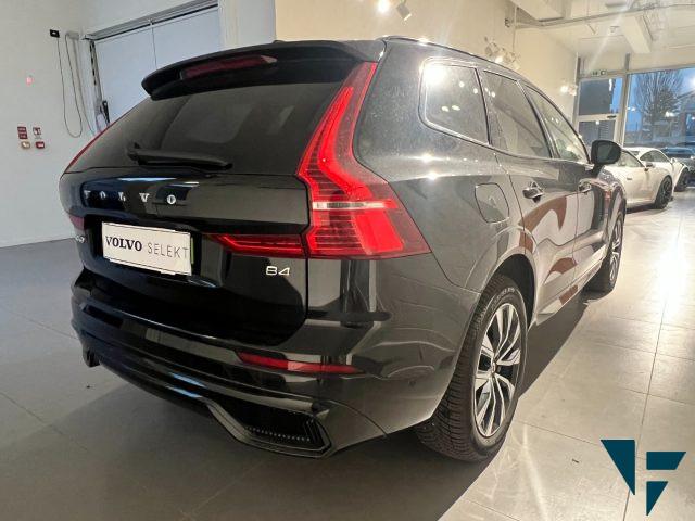 VOLVO XC60 B4 automatico Plus Dark