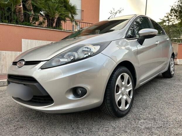 Ford Fiesta 1.4 TDCi 5p. Ghia