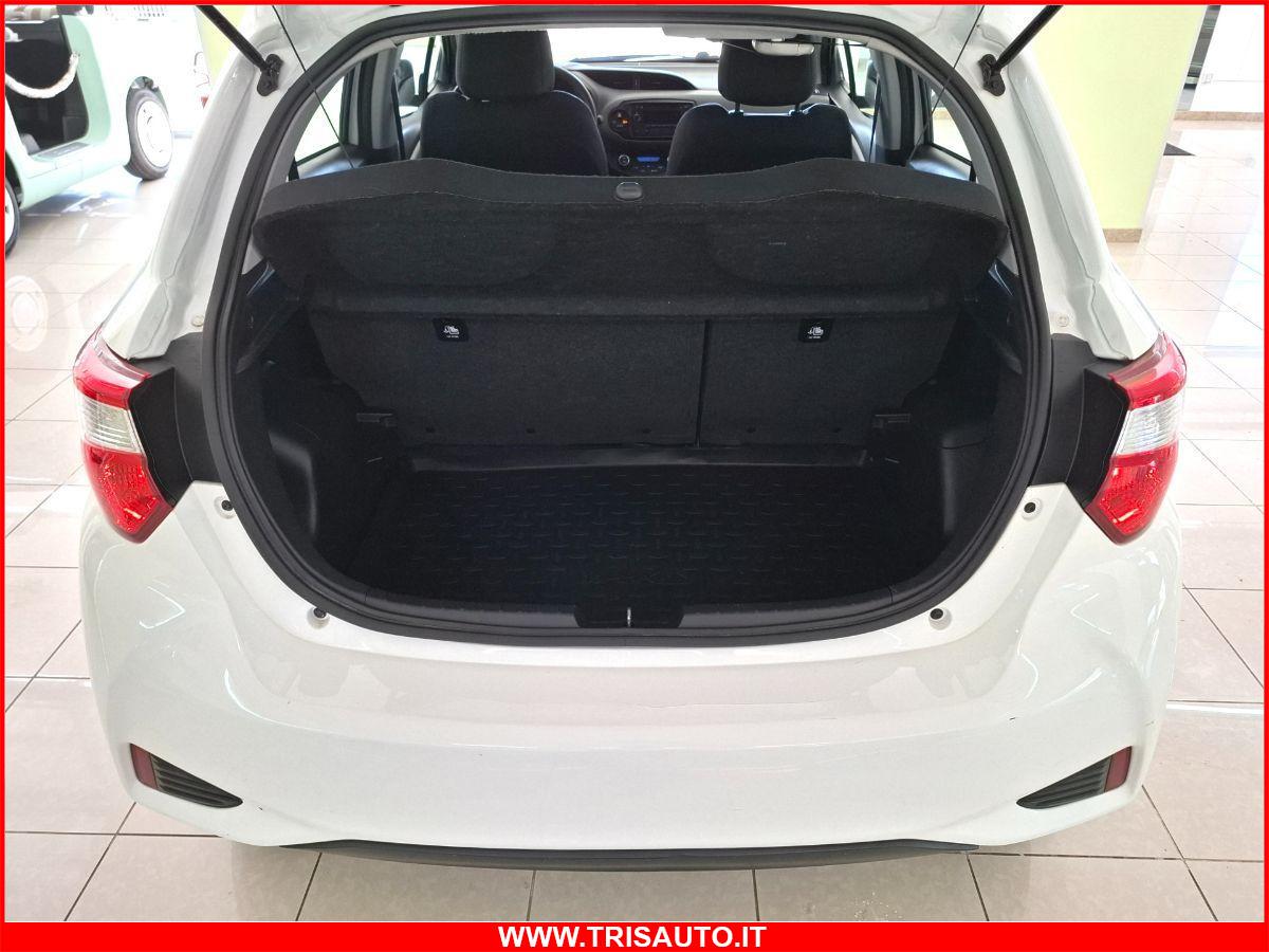 TOYOTA Yaris 1.5 Full Hybrid Aut. Cool 5p. NEOPATENTATI