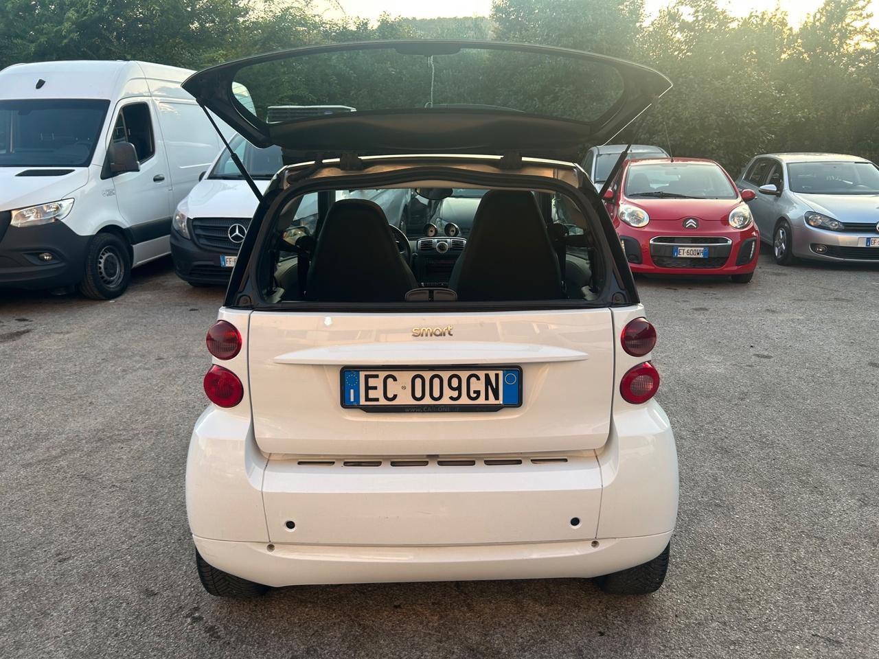Smart ForTwo 1000 62 kW coupé passion
