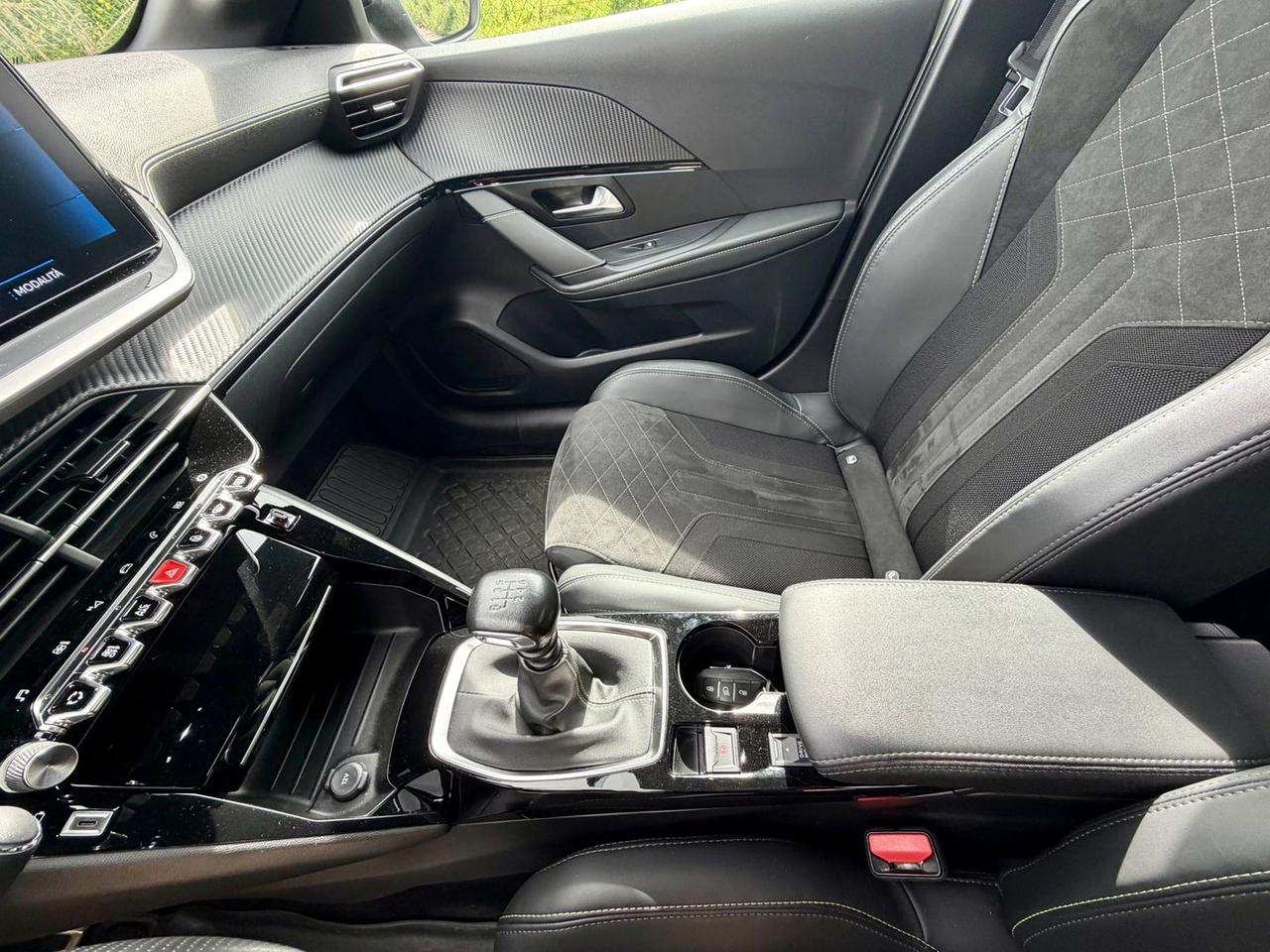 Peugeot 208 1.5 BlueHDI GT #9698