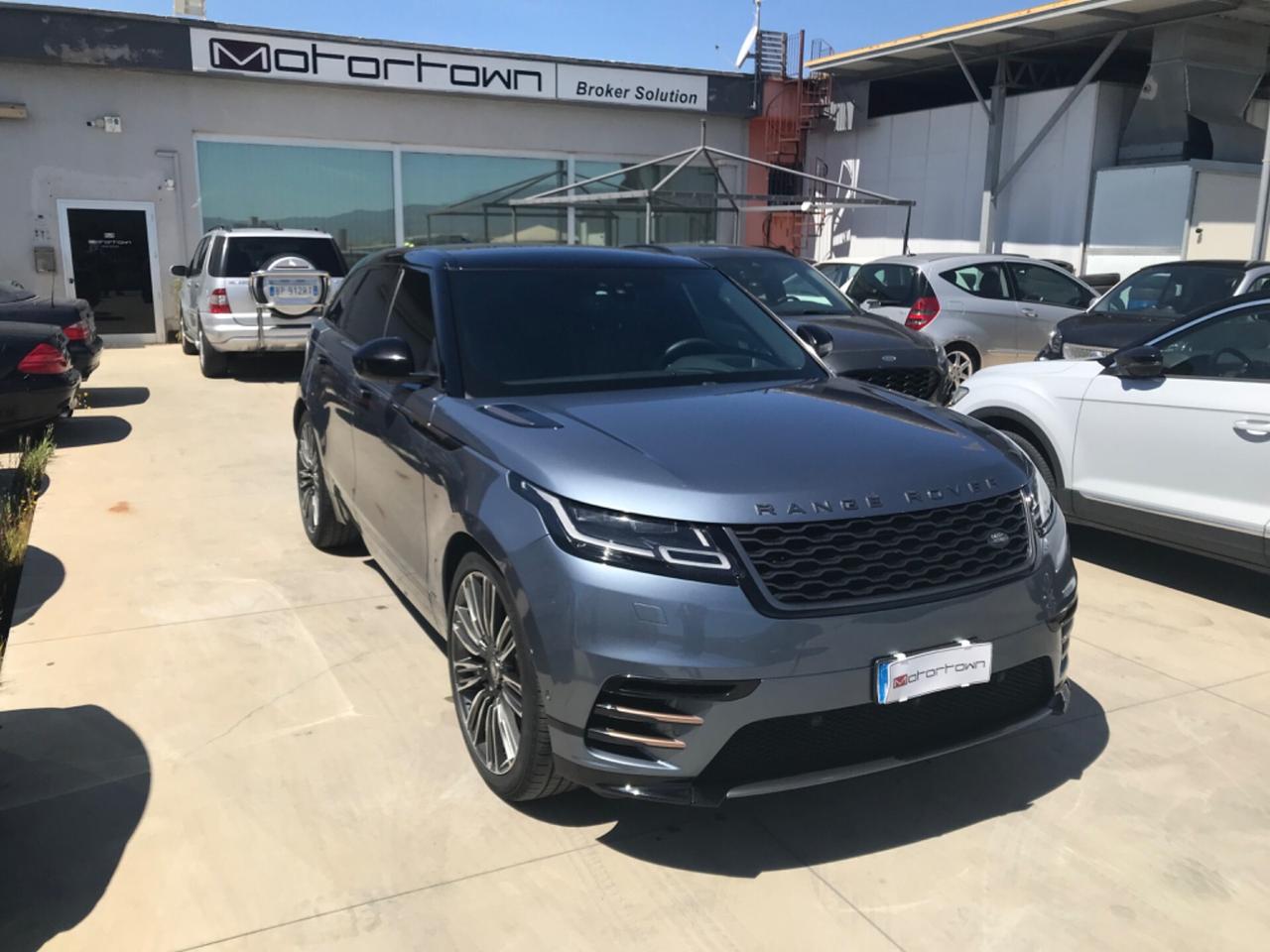 Land Rover Range Rover Velar 3.0 V6 SD6 300 CV R-Dynamic SE. Garanzia ufficiale Land Rover