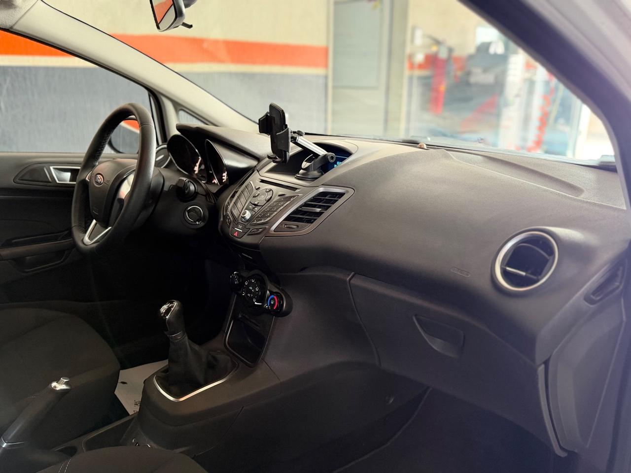 Ford Fiesta 1.0 80CV 5 porte NEOPATENTATI
