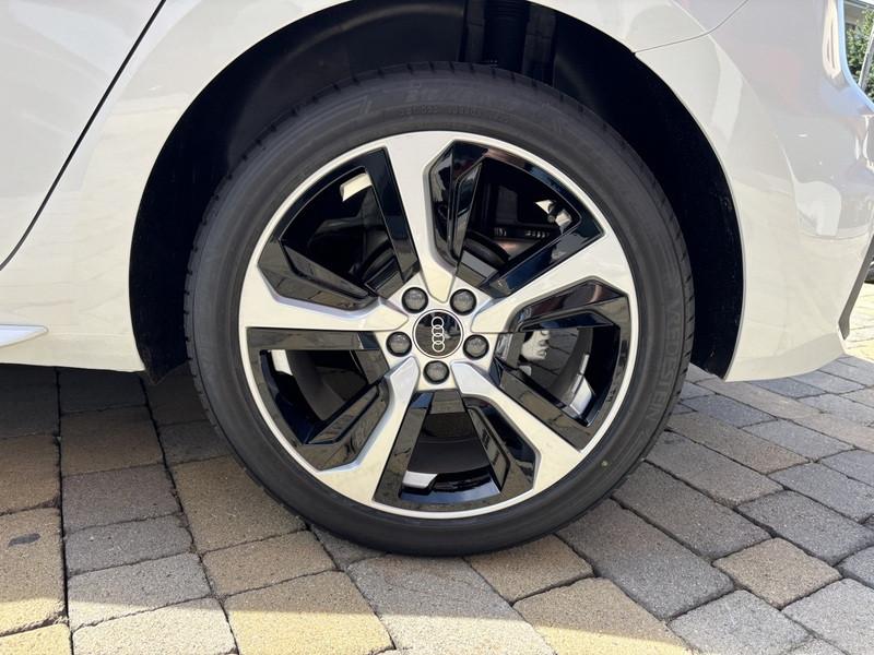 Audi A1 Sportback 30 1.0 tfsi S Line Edition 116cv s-tronic LED-PHONE APPS-17"