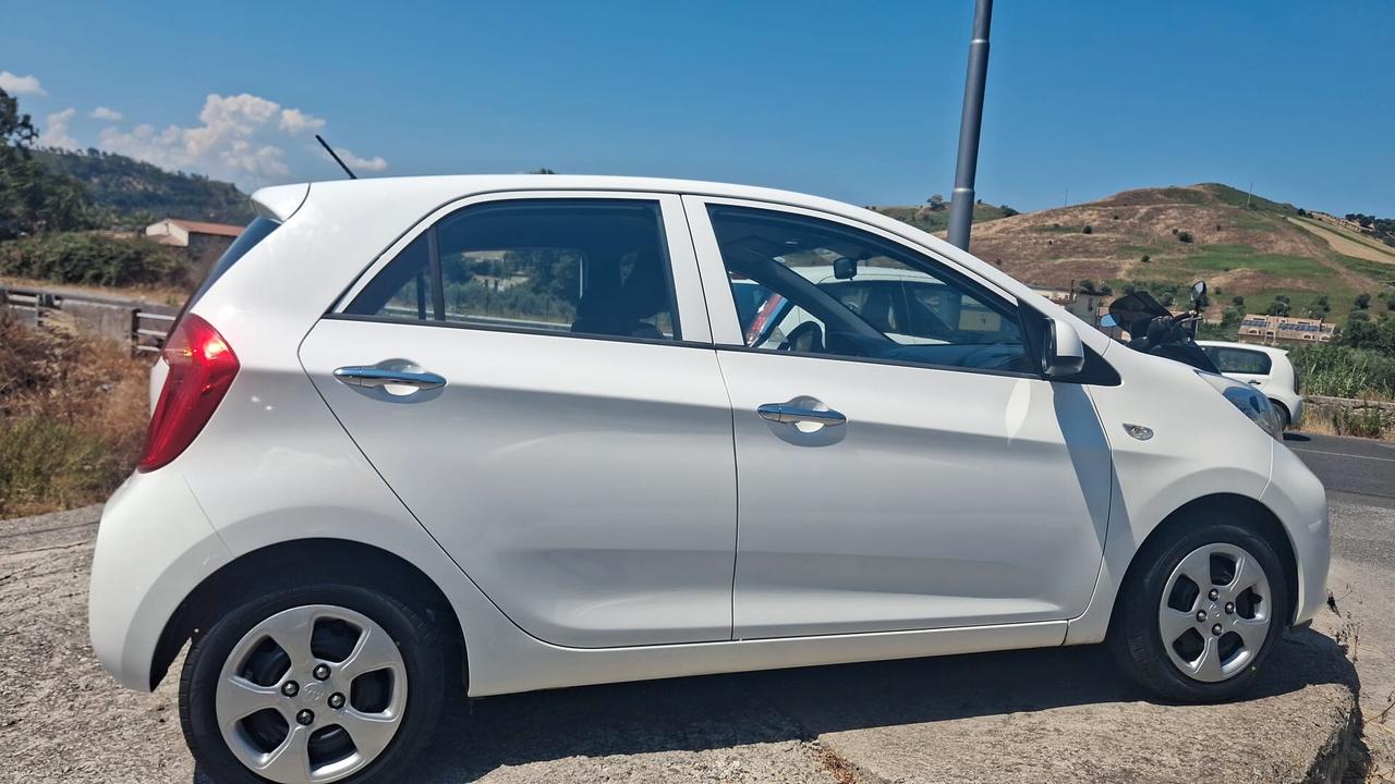 Kia Picanto 1.0 12V EcoGPL 5 porte Glam