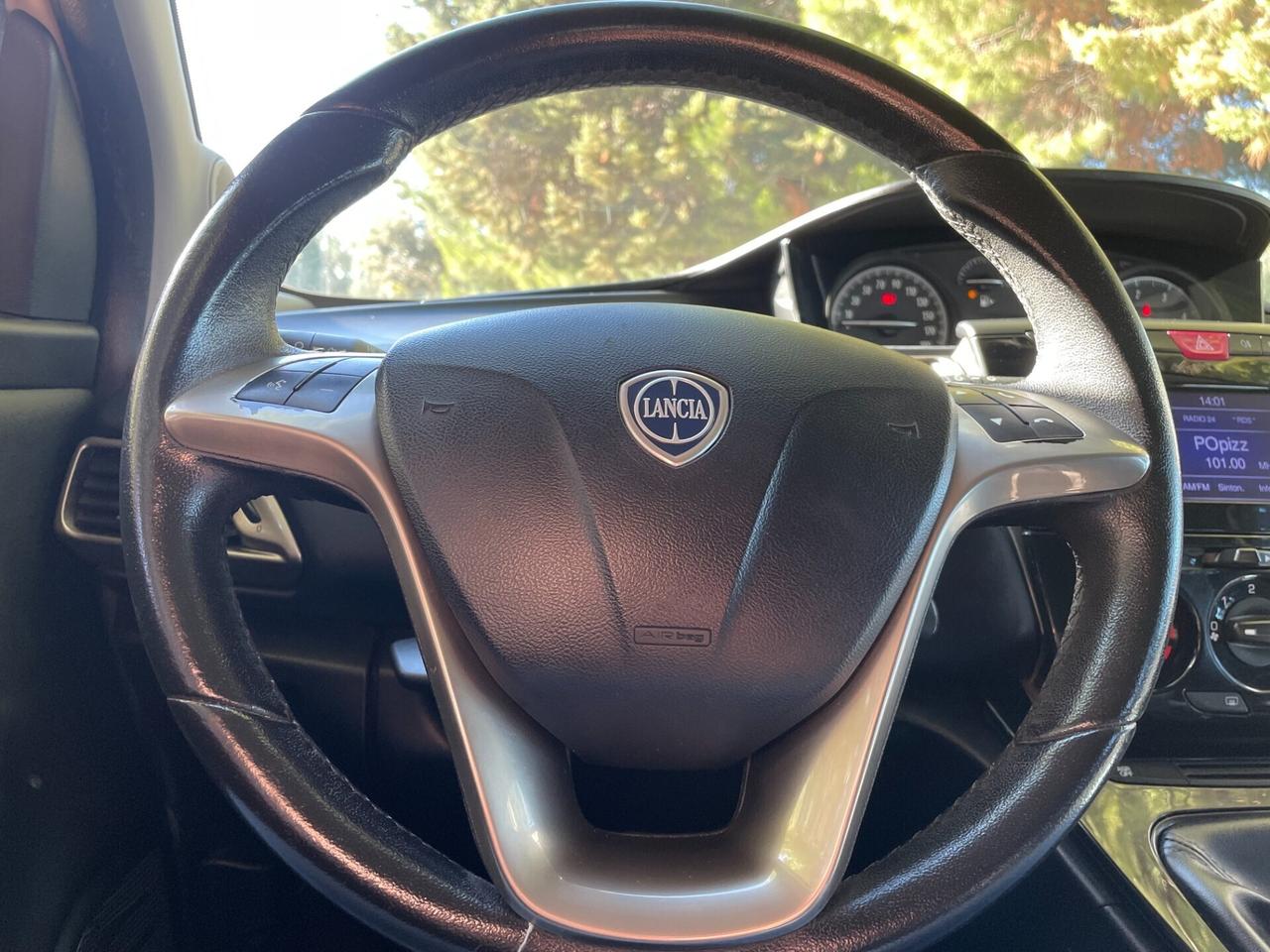 Lancia Ypsilon 1.3 MJT 16V 95 CV 5 porte S&S Gold