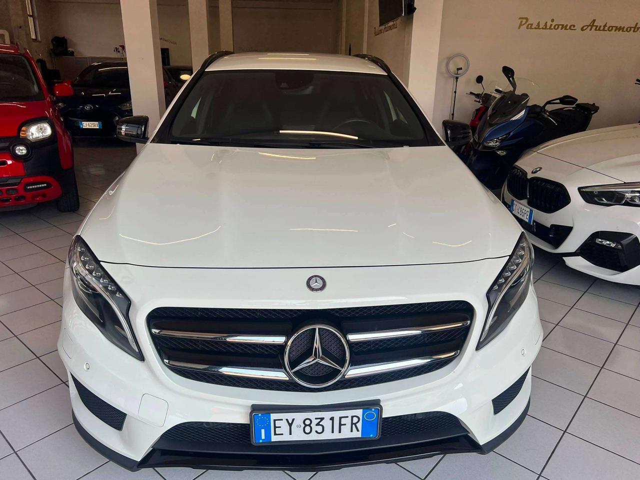 Mercedes-Benz GLA GLA-X156 d (cdi) Premium 4matic