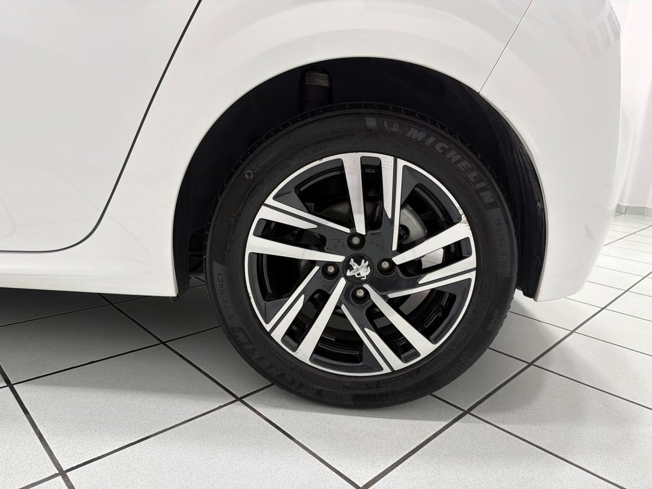 Peugeot 208 BlueHDi 100 Stop&Start 5 porte Allure
