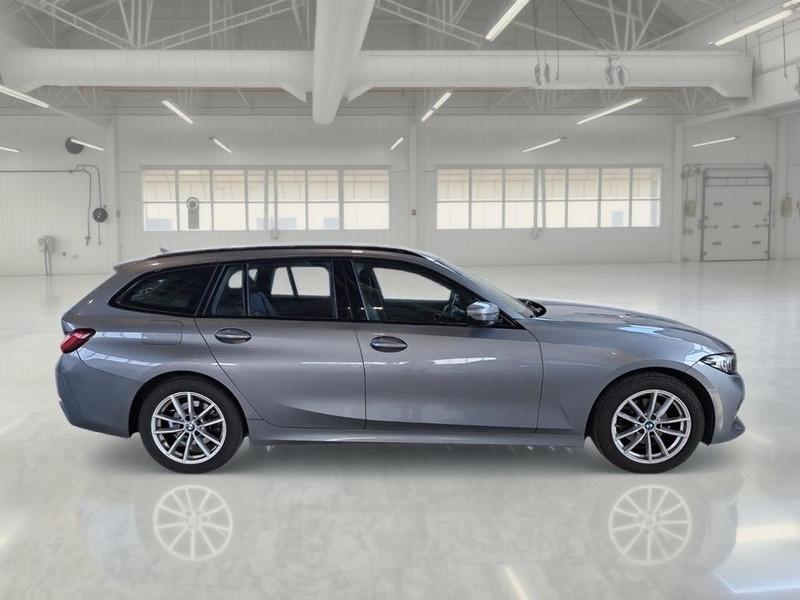 BMW 318 48V BUSINESS ADVANTAGE TOURING AUTO STATION WAGON