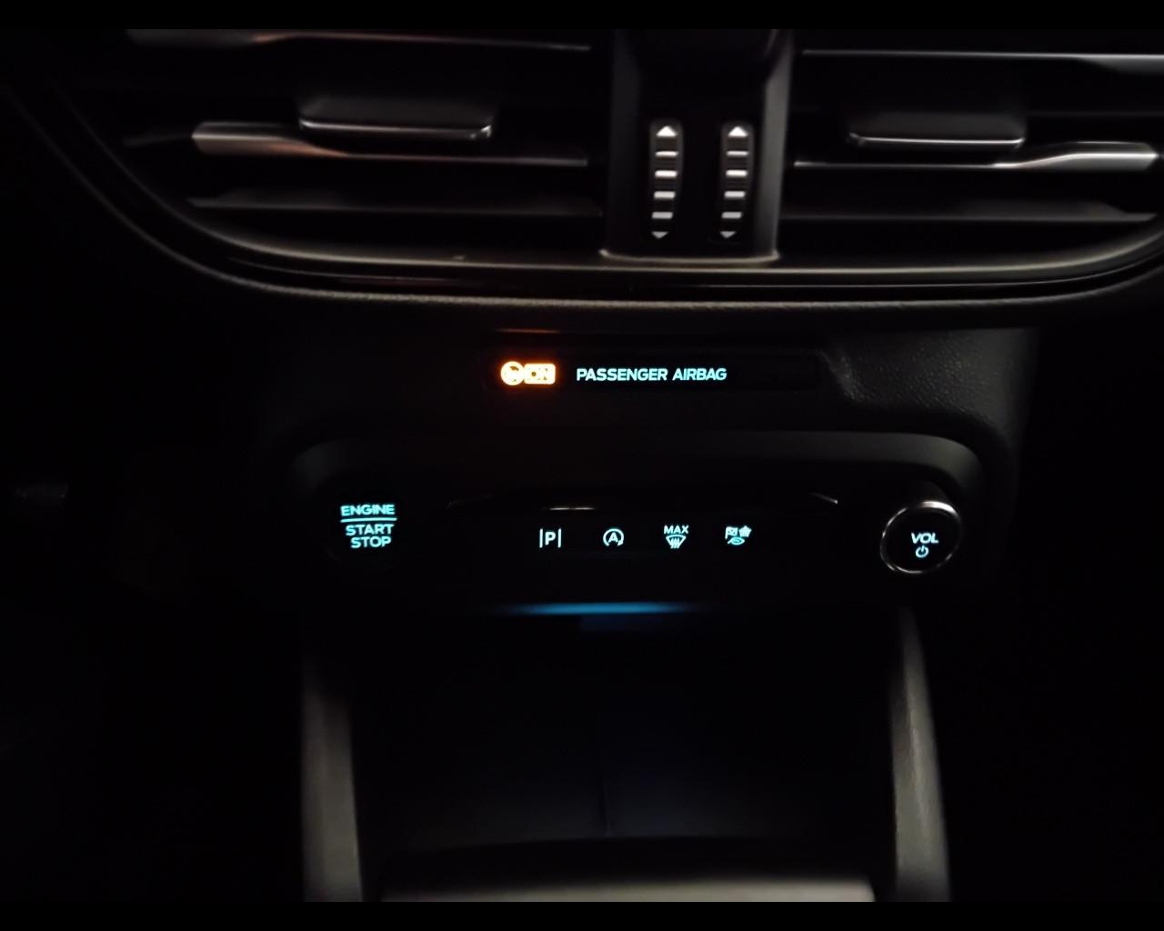 FORD Focus V 2022 - Focus 1.0t ecoboost h ST-Line 125cv