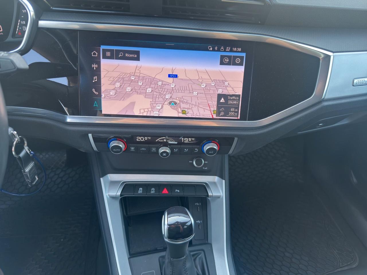 Audi Q3 35 TDI S tronic-S-LINE EST.