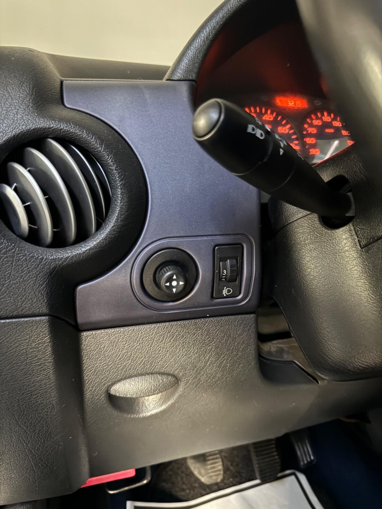 Citroen Berlingo 1.6 16V 5p. Chrono